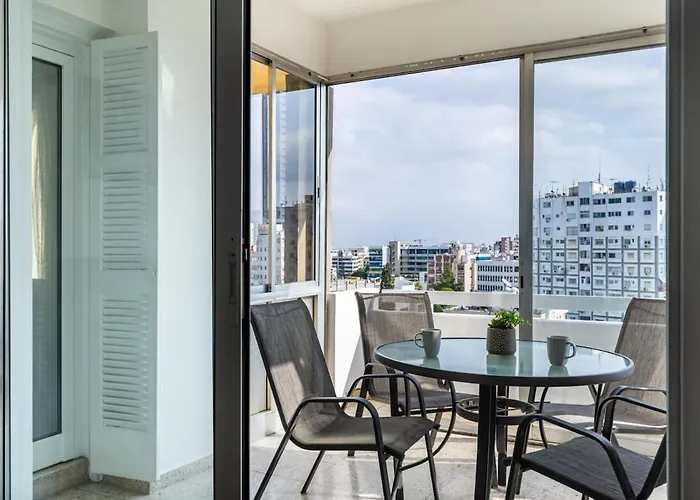 Apartman Bastia - Skyline 1-br & Balcony In